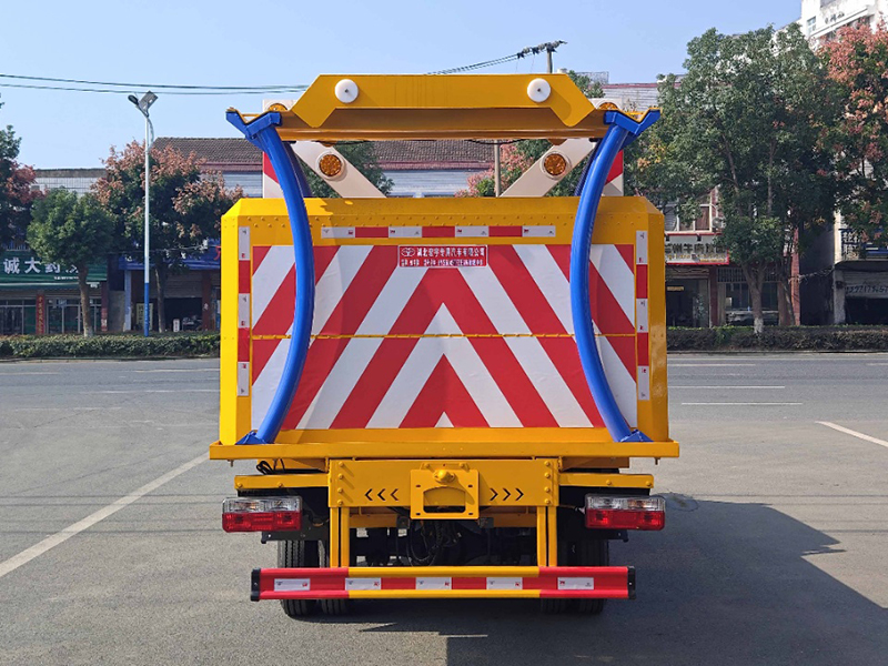 东风途逸蓝牌 70k/80k 防撞缓冲车