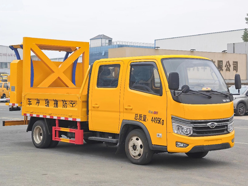 福田领航 s1防撞车