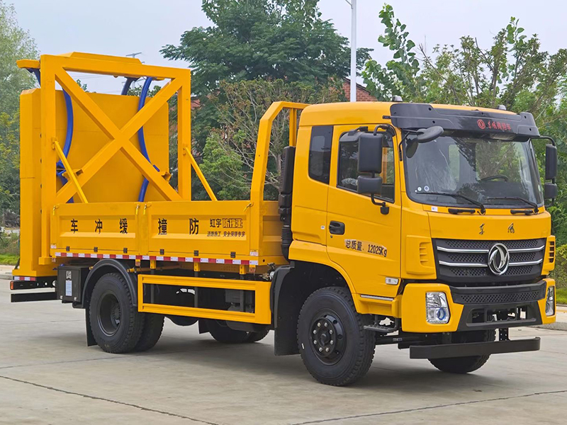 东风k6防撞缓冲车